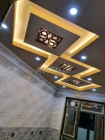 Plâtre marocain moderne LED plafonds suspendus installation professionnelle