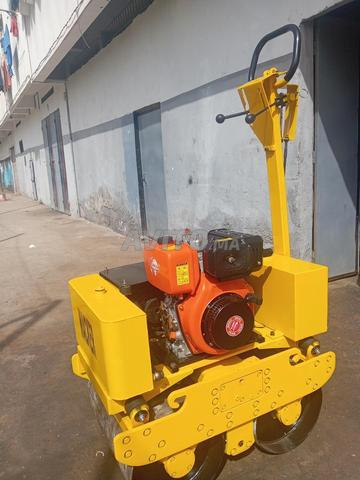 Compacteur. 700.kg - 2