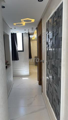 Studio neuf à louer quartier Aéroport Nador, proche de toutes commodités.