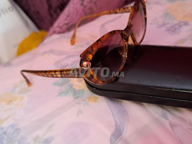 نظارات شمسية نسائية كريستيان لاكروا أصلية جديدة - 2
