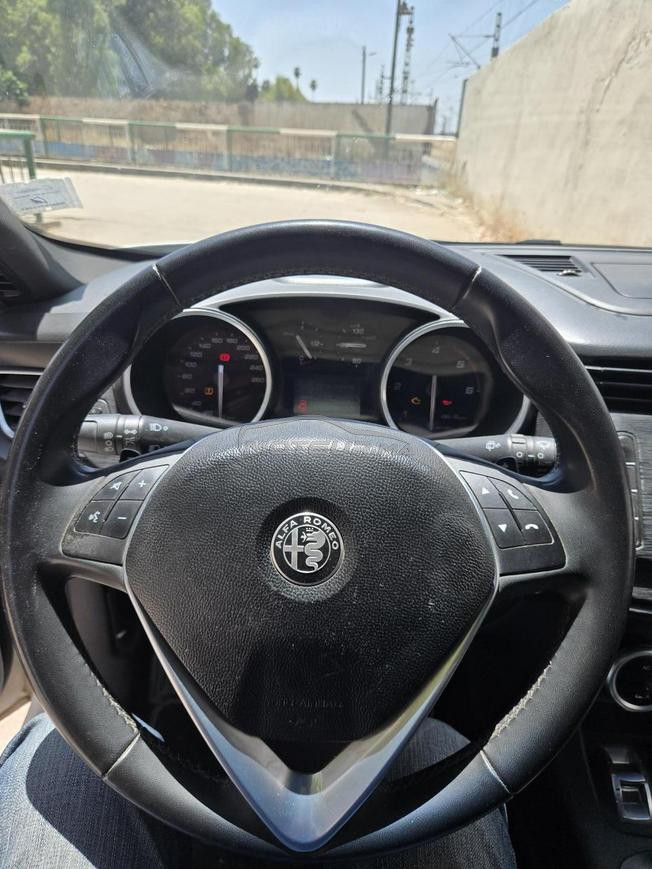 Alfa Romeo Giulietta Diesel Automatique 2018 à Fès