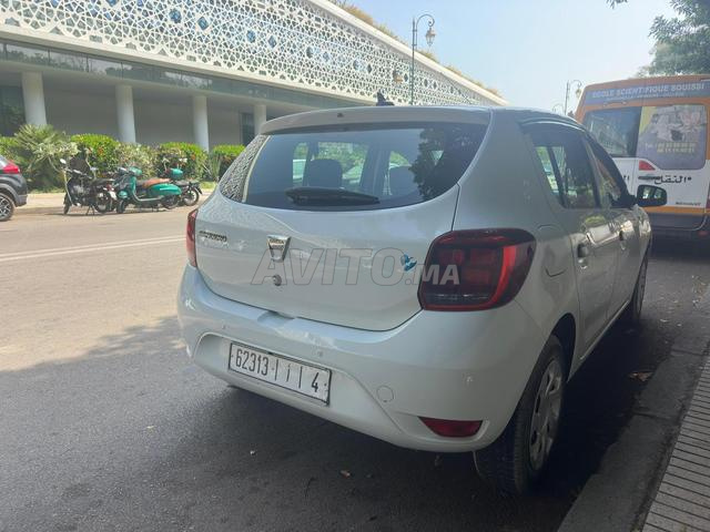 Dacia Sandero Diesel Manuelle 2019 à Rabat - 2