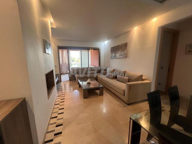 Bel appartement meublé de standing (90 m²)