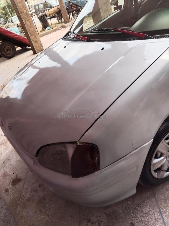Toyota Starlet Essence Manuelle 1998 à Deroua