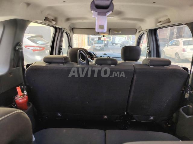 Dacia Lodgy Stepway 2021 7 places