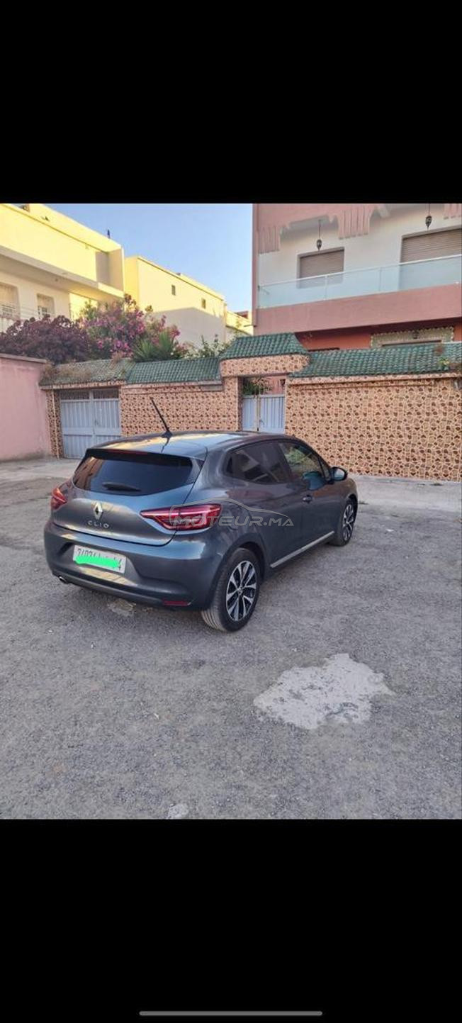 clio 5 Intense 