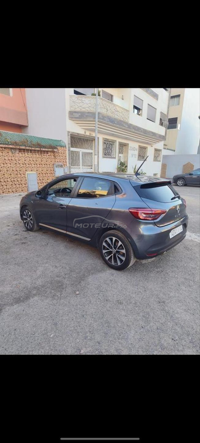 clio 5 Intense 