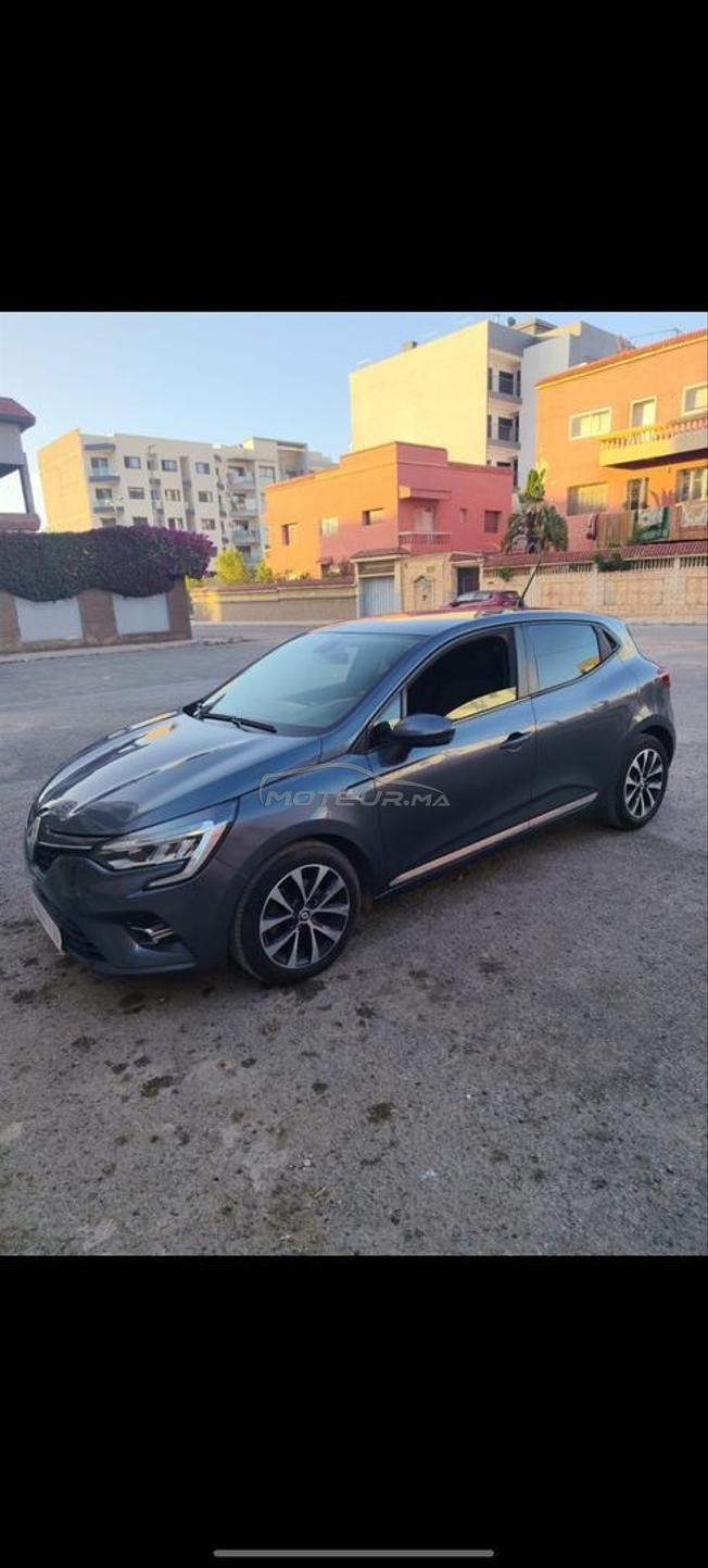 clio 5 Intense 