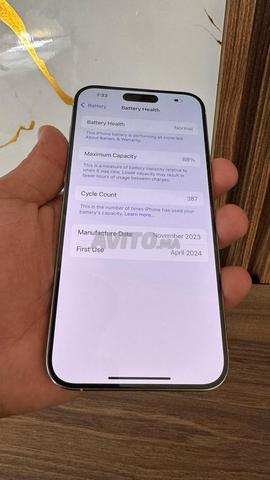iPhone 15 Pro Max 256 Go (eSIM) 🇺🇸 - 2