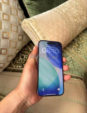 iPhone 16 officiel comme neuf 128Go 92🔋 - 2