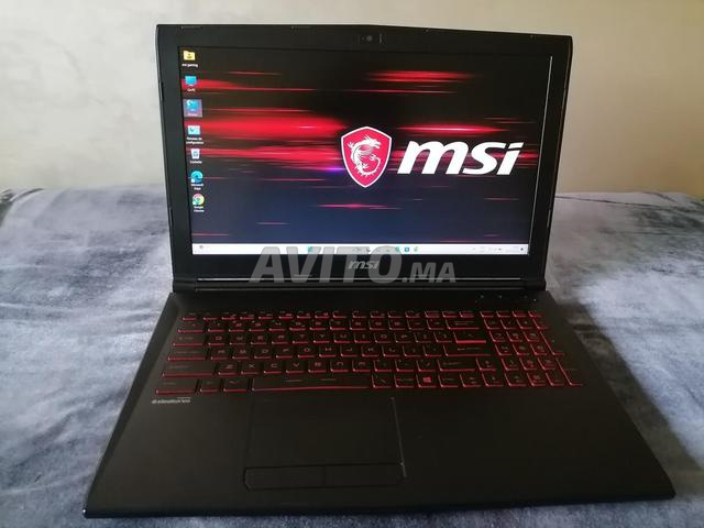 MSI i7 7700HQ GTX 1050 4GB VRAM 16RAM 512SSD