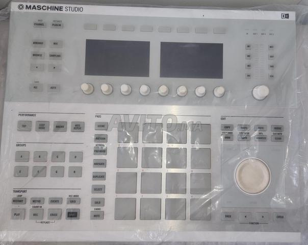 MASHINE STUDIO - blanc - 2