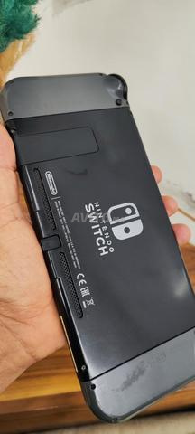 Nintendo Switch v1 sans accessoires - 2