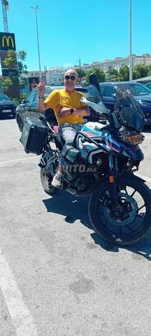 BMW F750 GS sous garantie et full accessories
