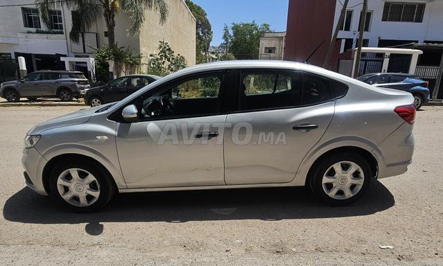 DACIA LOGANE 2022 ESSENCE AUTOMATIQUE 1✋️ - 2