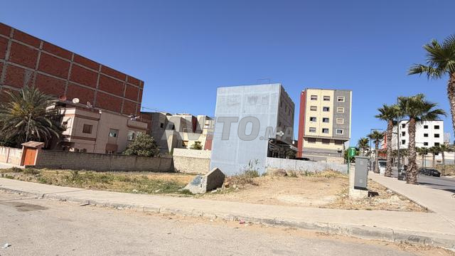 قطعة أرضية للبيع على الشارع الرئيسي بدريون