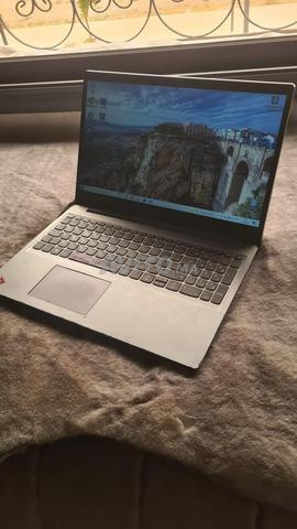 Lenovo 8 Go RAM 900 Go SSD - 2