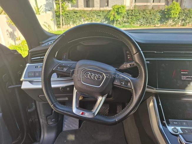 Audi sq8 noir 