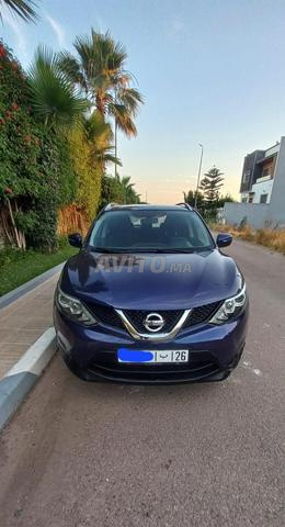 Nissan Qashqai 2015 toutes options diesel 6cv - 2