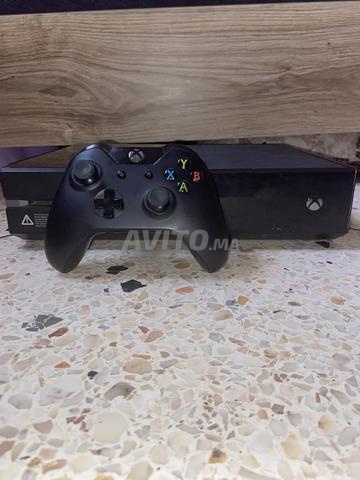 Playstation Xbox non fat neuve avec accessoires, un peu cher - 2