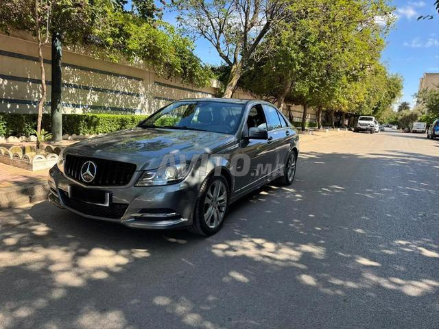 Mercedes Benz C220 - 2
