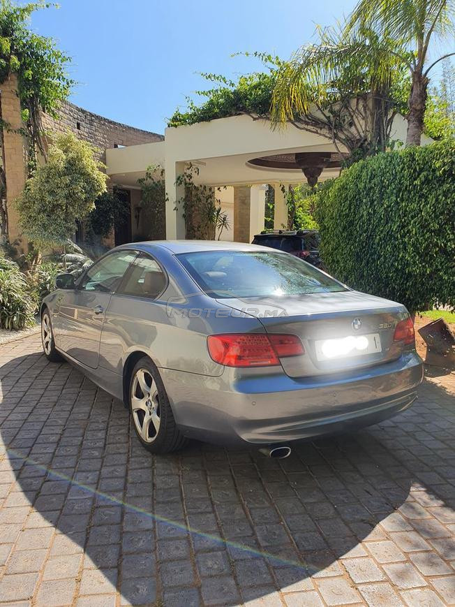 BMW 320i 2011 automatique à vendre