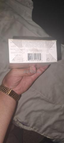 J'ai ce parfum Lacoste L.12.12 Blanc venu de l'étranger - 2
