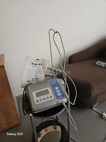 Moteur d'implants