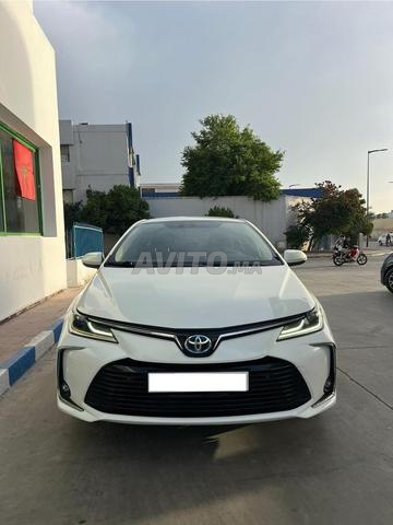 تويوتا كورولا برستيج هايبرد المالك الأول - 2