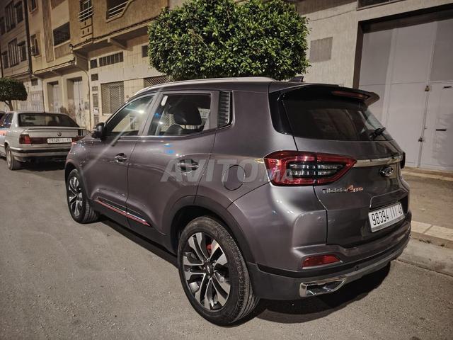 Voiture SUV comme neuve - 2