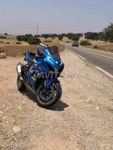 سوزوكي GSXR 1000 - 2