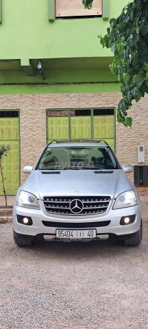 سيارة جيدة بسعر مناسب رقم 0707647412