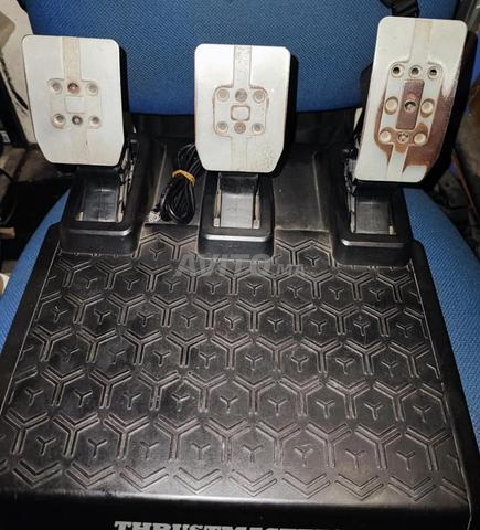 Volant T300 compatible PS4 et 5 et PC - 2