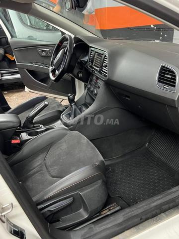 Seat Leon FR Diesel Manuelle 2018 à Tanger - 2