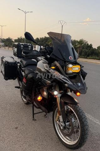بي ام دبليو جي اس 1200 - 2