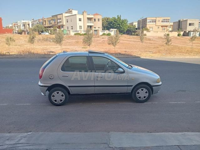 Fiat Palio Essence bon état - 2