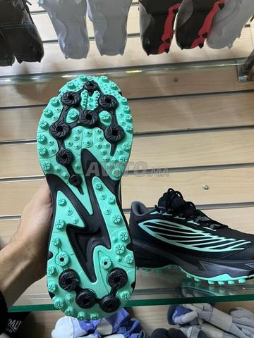 Chaussures importées - 2