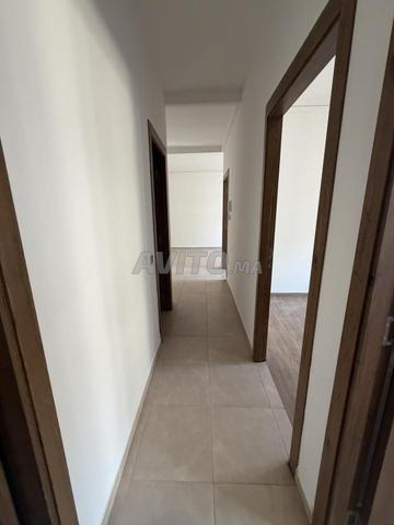 Joli appartement 3 chambres vide neuf targa