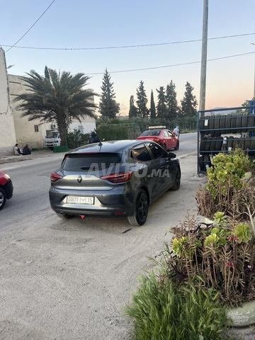 Voiture propre, bienvenue aux intéressés - 2