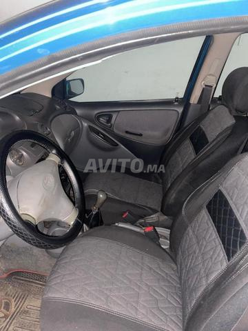 Toyota Yaris Essence 2000 à Casablanca - 2
