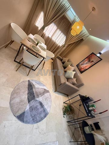 APPARTEMENT ENTIÈREMENT MEUBLÉ À VENDRE 75 m² - 2