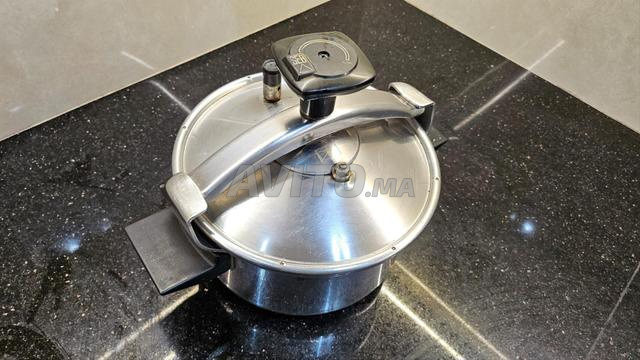 Cocotte de marque Seb original France 4.5L