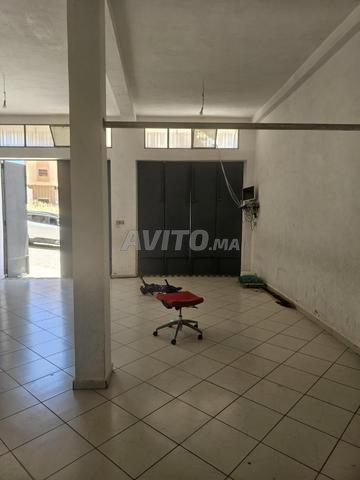 Garage disponible à la location pour le dépôt - 2