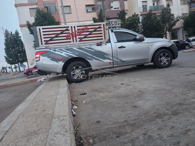 ميتشي بيشي l200