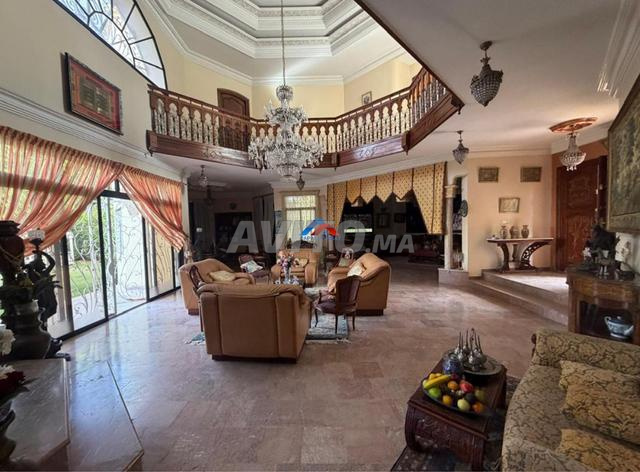 Villa à vendre Bir Qaçem Souissi Rabat - 2