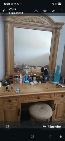 Chambre à coucher et fauteuil - 2