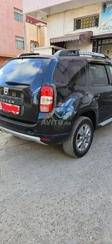 Dacia Duster Diesel Automatique 2018 à Kénitra - 2