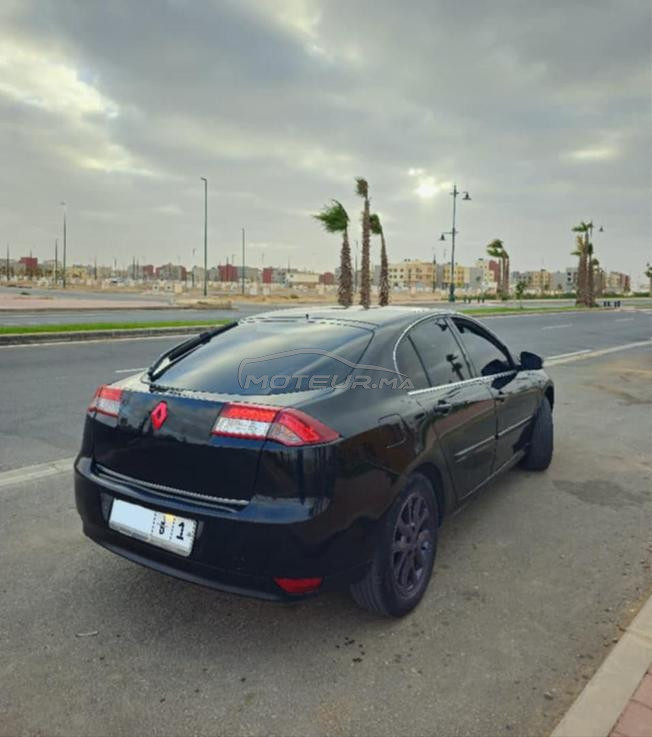 Renault Laguna Essence Manuelle 2009 à Es-Semara