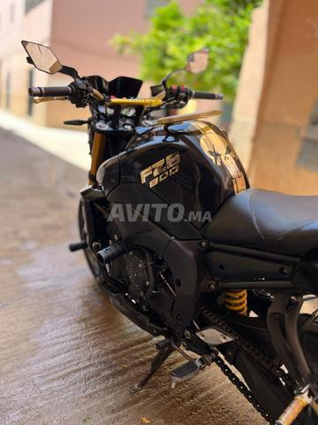 YAMAHA fz8 800cc - 2