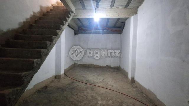DAR-DA-1077 - Local commercial à vendre à Tamaris